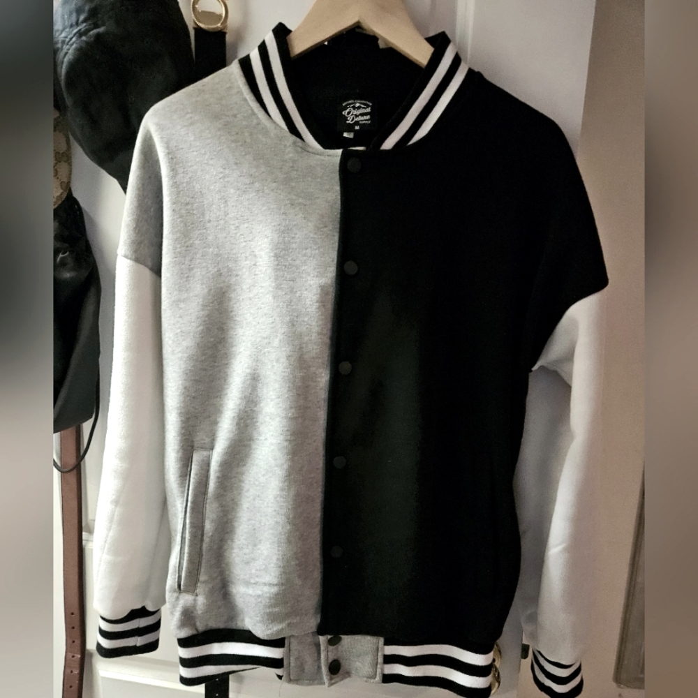 Bomber jacket